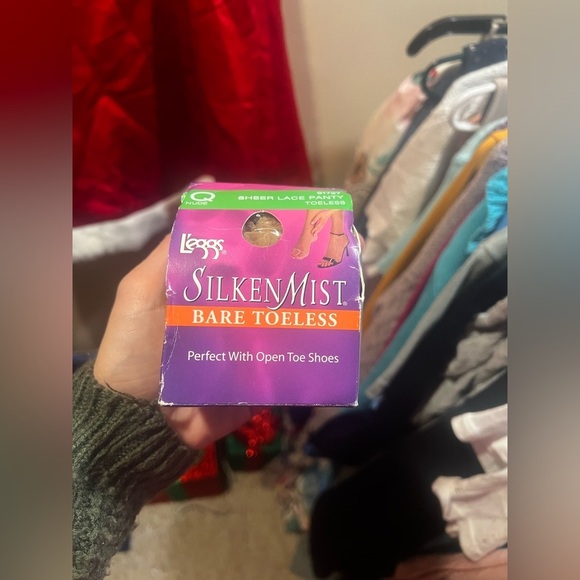 Leggs Silken Mist Bare Toeless Sheer Lace Pantyhose NWT - Picture 1 of 2